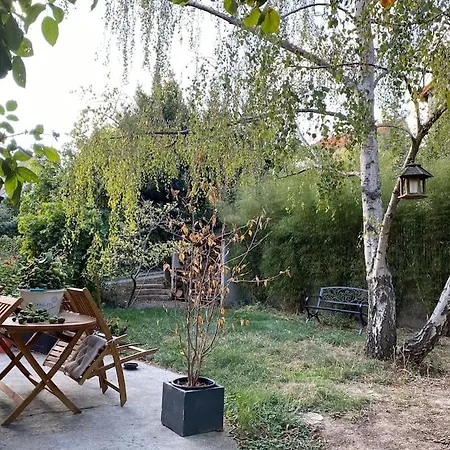 Βίλα 3l Near Paris. Jacuzzi/sauna/massage *