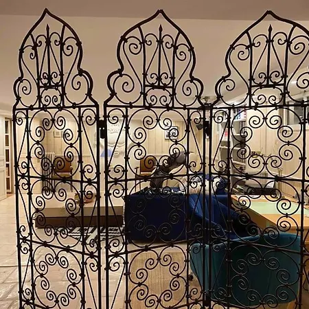 3l Near Paris. Jacuzzi/sauna/massage